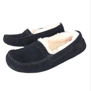 Ugg Women Scalloped Moccasin Slippers Size 6 Black Cozy Comfort Slip-on 1118841